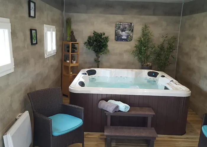 Logis De La Motte Πανσιόν Artannes-sur-Thouet