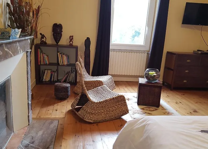 Logis De La Motte 图埃河畔阿尔塔内